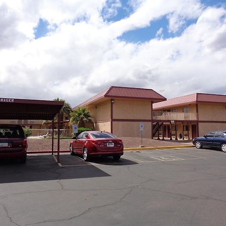 Knights Inn Fairground Phoenix Exterior foto
